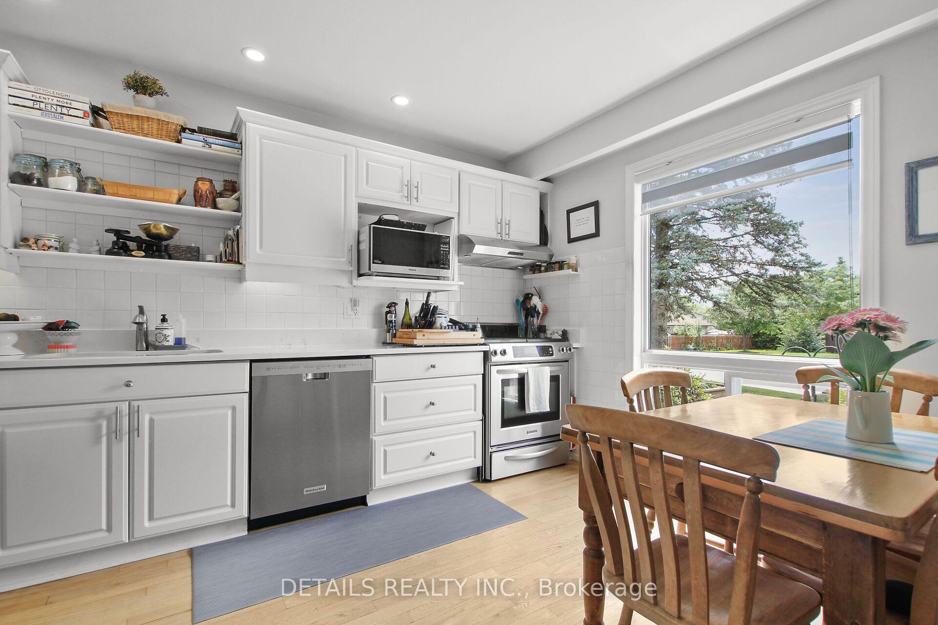 Photo 7 of 41 Rickey Place, Ottawa, Kanata - Glencairn/Hazeldean — HOMEH