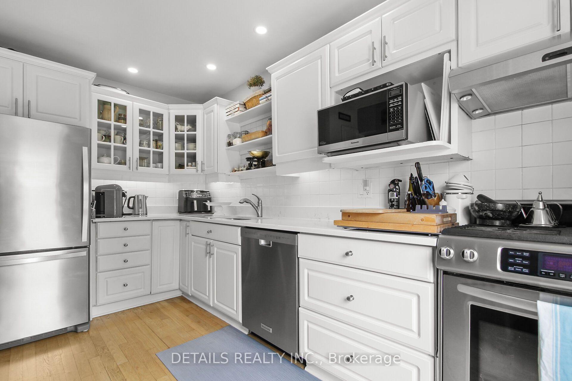 Photo 9 of 41 Rickey Place, Ottawa, Kanata - Glencairn/Hazeldean — HOMEH