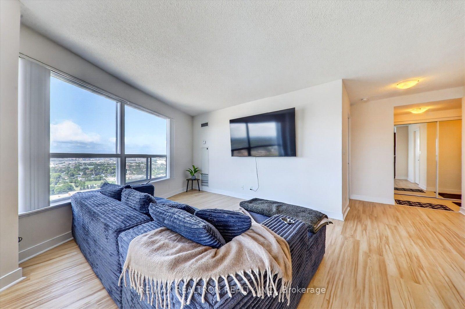 Photo 10 of Unit 3111, 36 Lee Centre Drive, Scarborough, Woburn — HOMEH