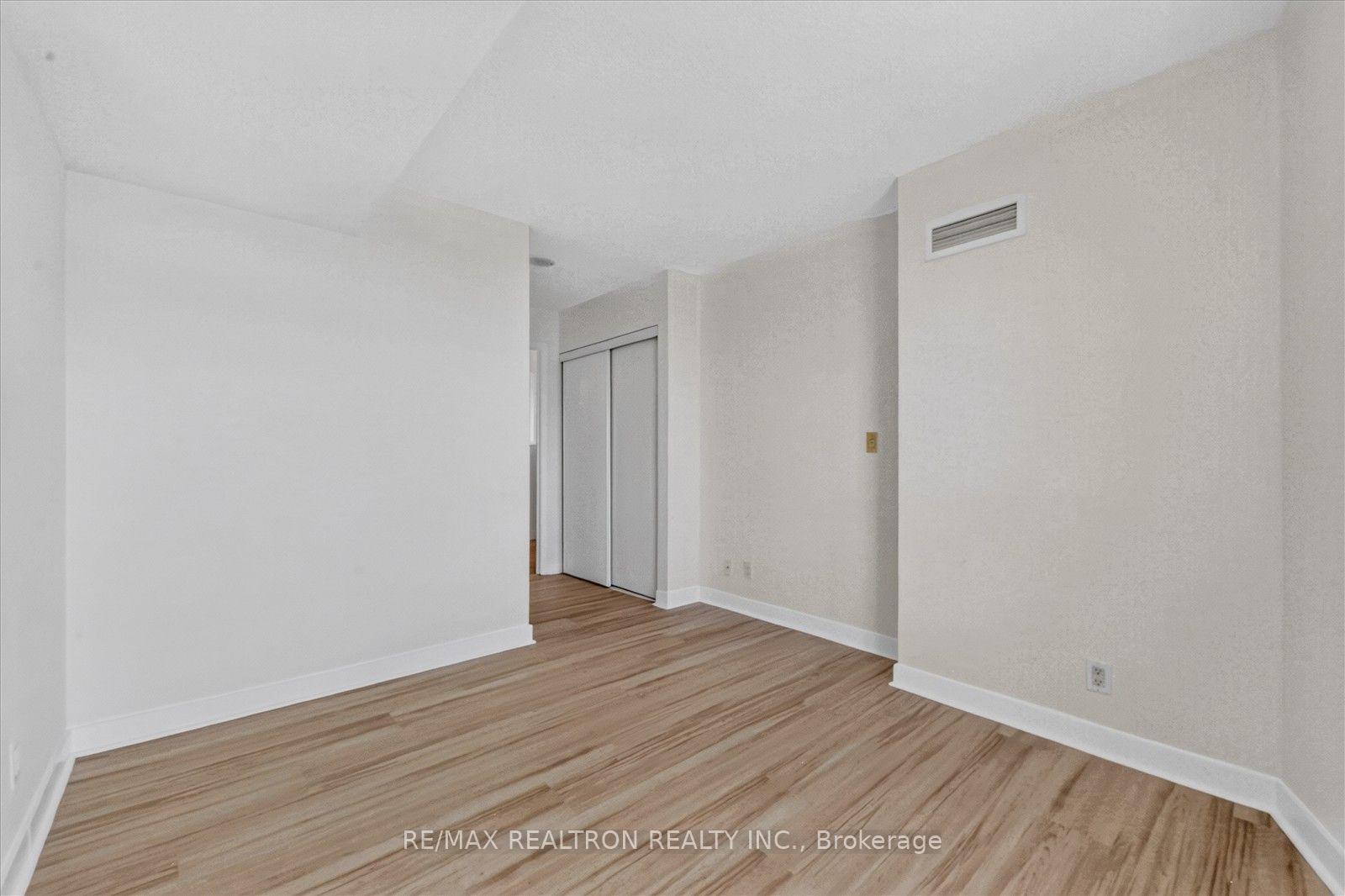 Photo 24 of Unit 3111, 36 Lee Centre Drive, Scarborough, Woburn — HOMEH
