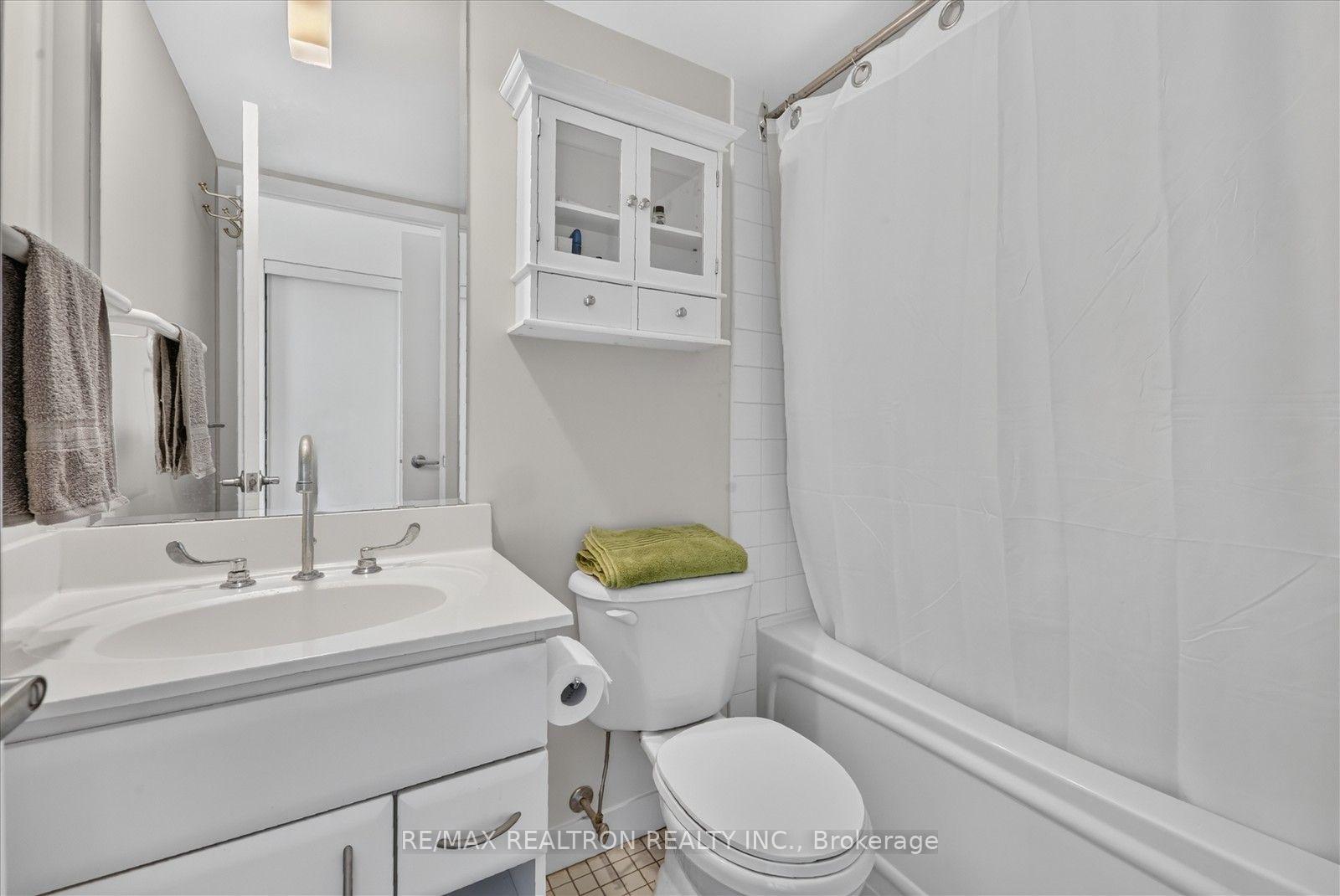 Photo 25 of Unit 3111, 36 Lee Centre Drive, Scarborough, Woburn — HOMEH