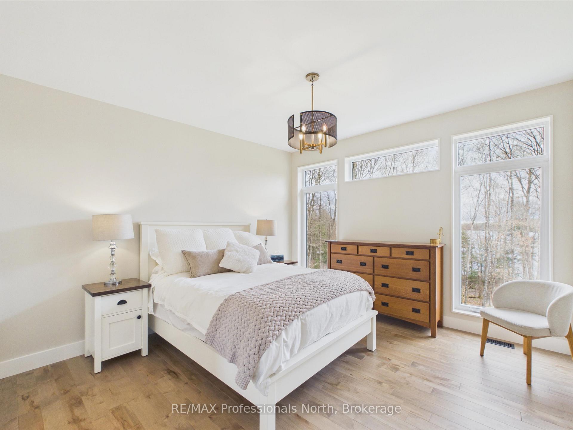 Photo 18 of 1011 Old Cottage Road, Bracebridge, Draper — HOMEH