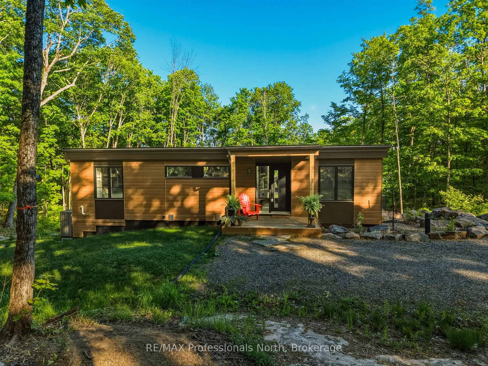 Photo 33 of 1011 Old Cottage Road, Bracebridge, Draper — HOMEH