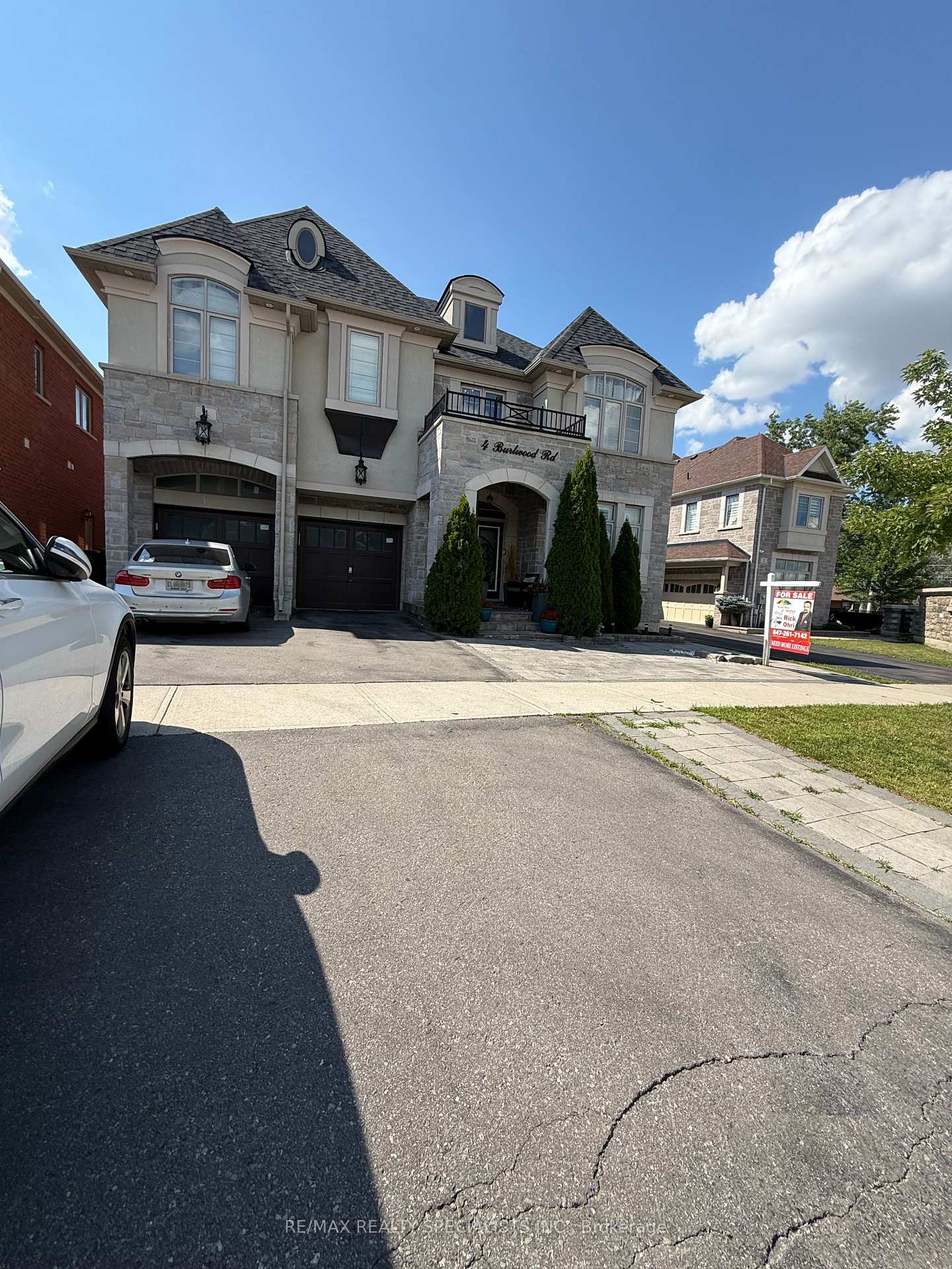 Photo 1 of 4 Burlwood Road, Brampton, Vales of Castlemore — HOMEH