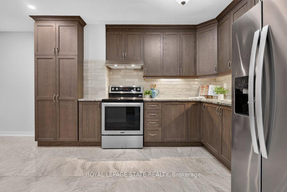 Photo 18 of 138 Memorial Avenue, Hamilton, Stoney Creek — HOMEH