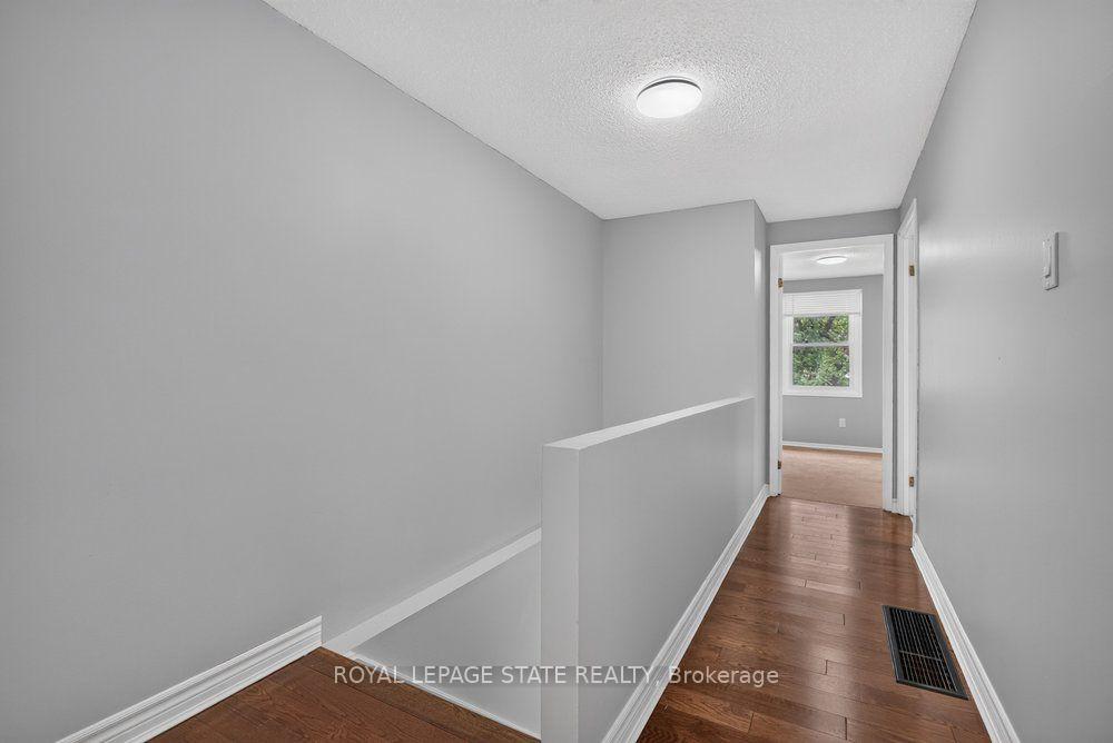 Photo 24 of 138 Memorial Avenue, Hamilton, Stoney Creek — HOMEH