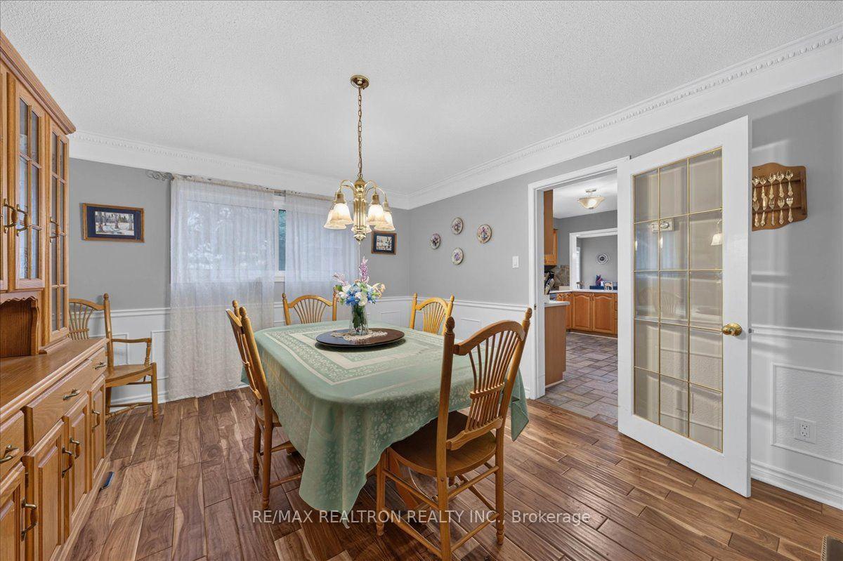 Photo 14 of 2767 Shering Crescent, Innisfil, Stroud — HOMEH