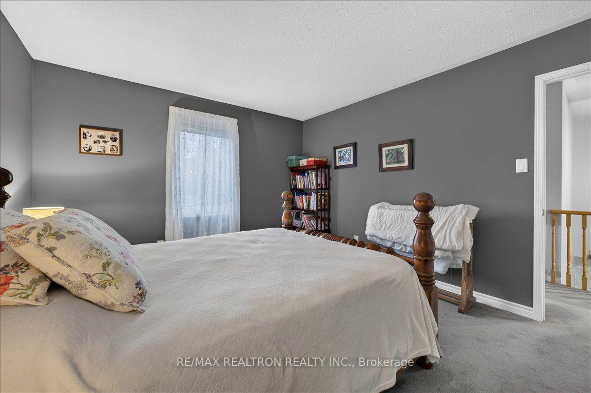 Photo 30 of 2767 Shering Crescent, Innisfil, Stroud — HOMEH