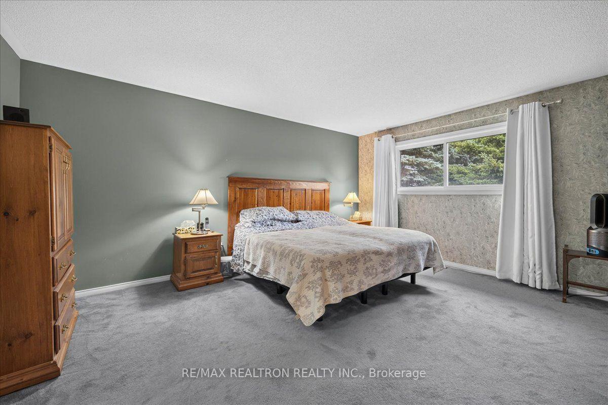 Photo 35 of 2767 Shering Crescent, Innisfil, Stroud — HOMEH