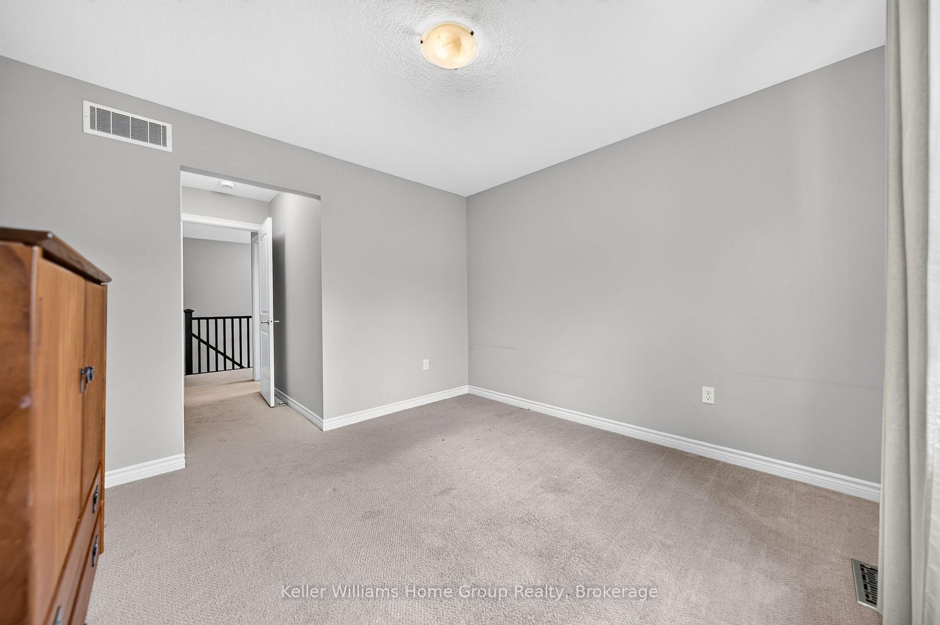Photo 38 of 96 Aberdeen Street, Centre Wellington, Fergus — HOMEH