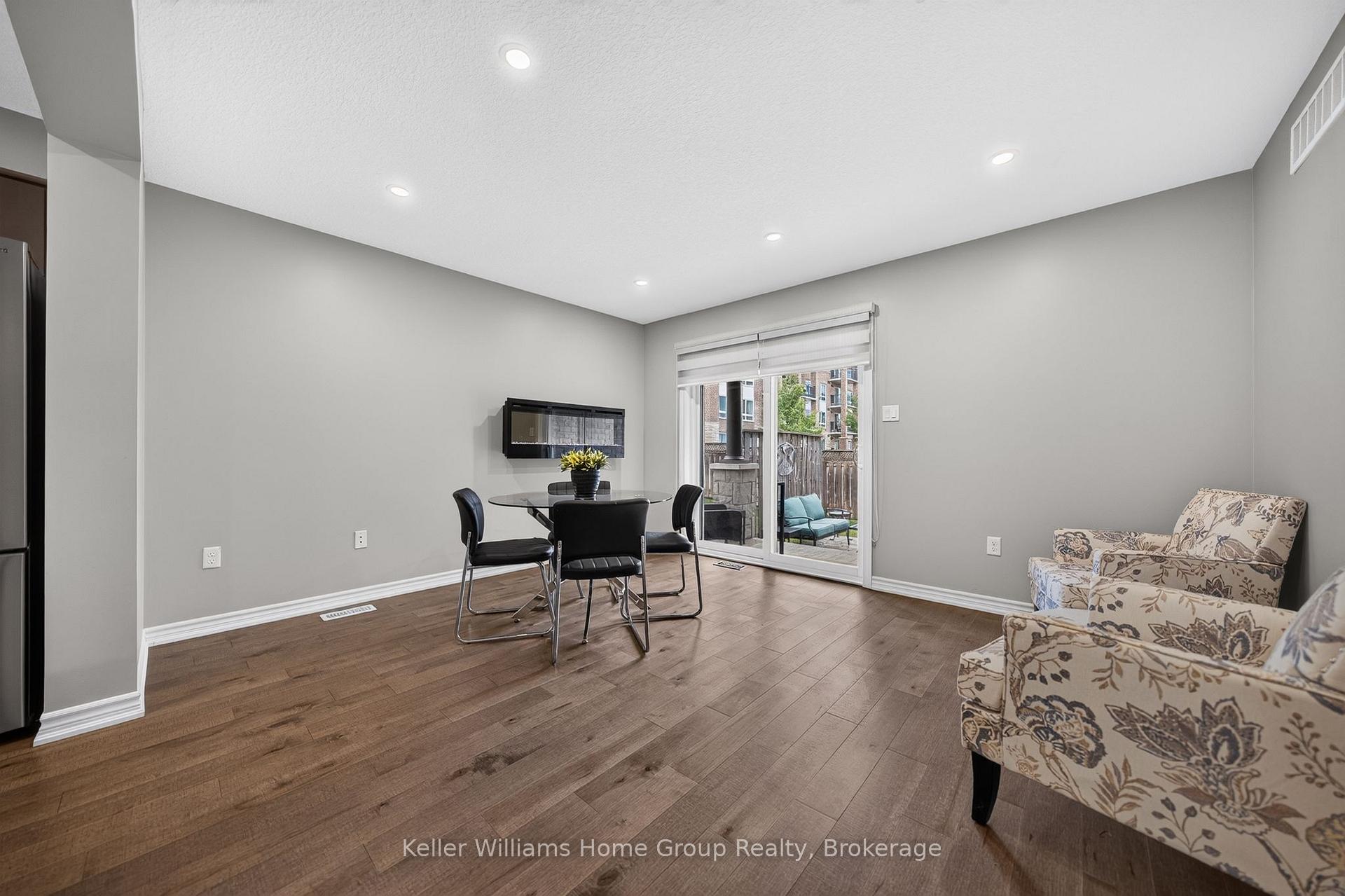 Photo 22 of 96 Aberdeen Street, Centre Wellington, Fergus — HOMEH