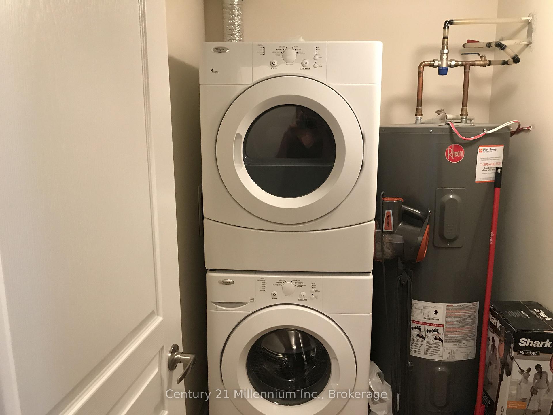 Photo 13 of Unit 301, 2 Brandy Lane Drive, Collingwood — HOMEH