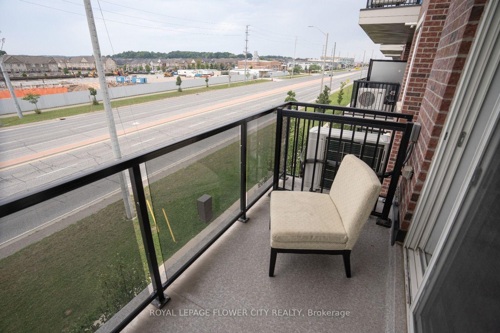 Photo 4 of Unit 306, 54 Sky Harbour Drive, Brampton, Bram West — HOMEH