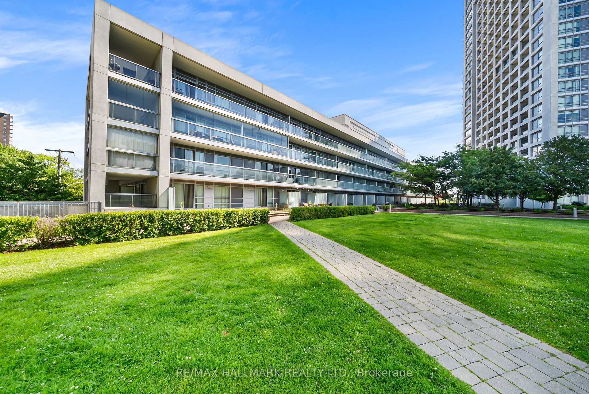 Photo 31 of Unit 122, 2035 Sheppard Avenue E, North York, Henry Farm — HOMEH