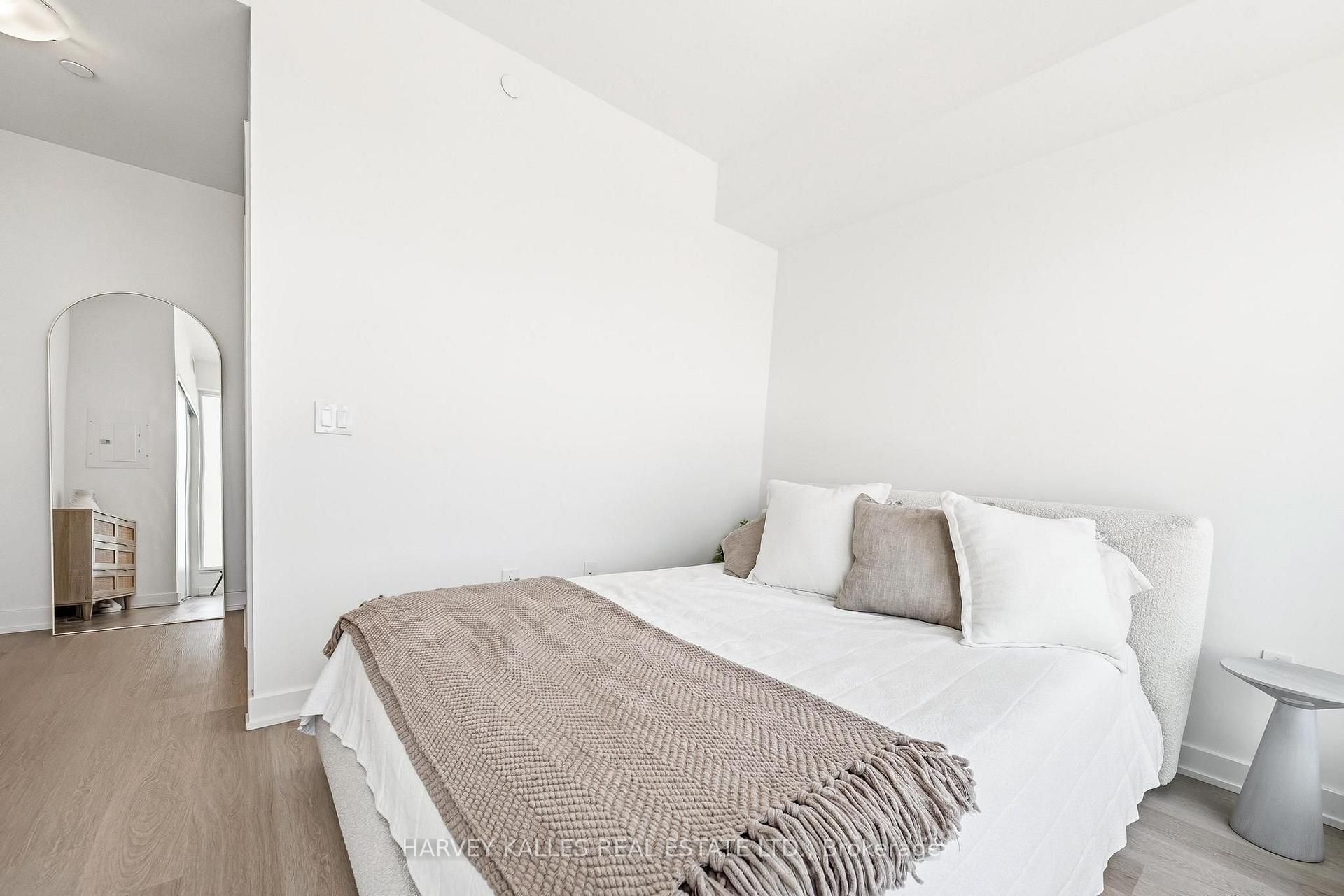 Photo 11 of Unit 603, 859 The Queensway, Etobicoke, Stonegate-Queensway — HOMEH