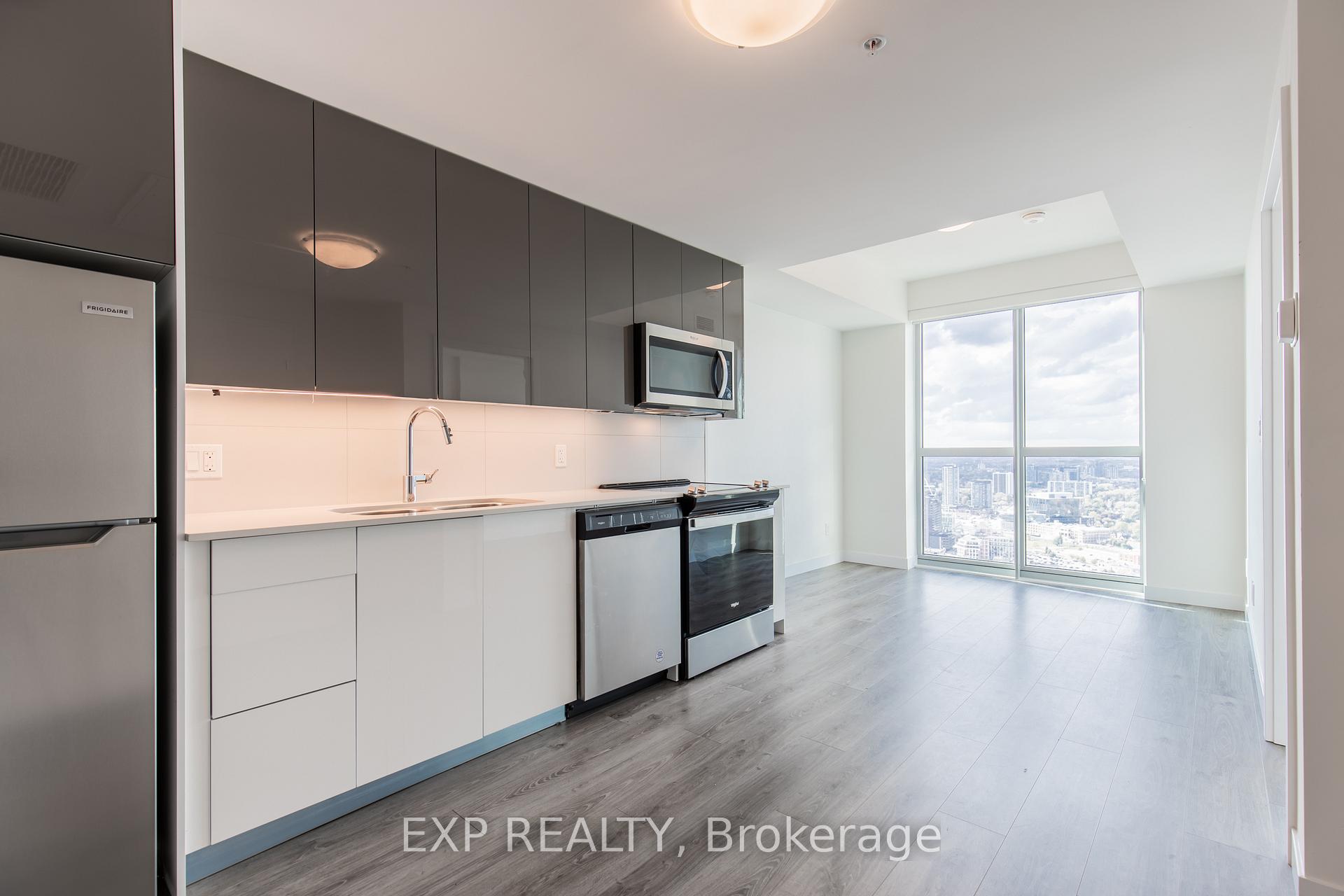 Photo 16 of Unit 3908, 60 Frederick Street, Kitchener, Civic Centre — HOMEH