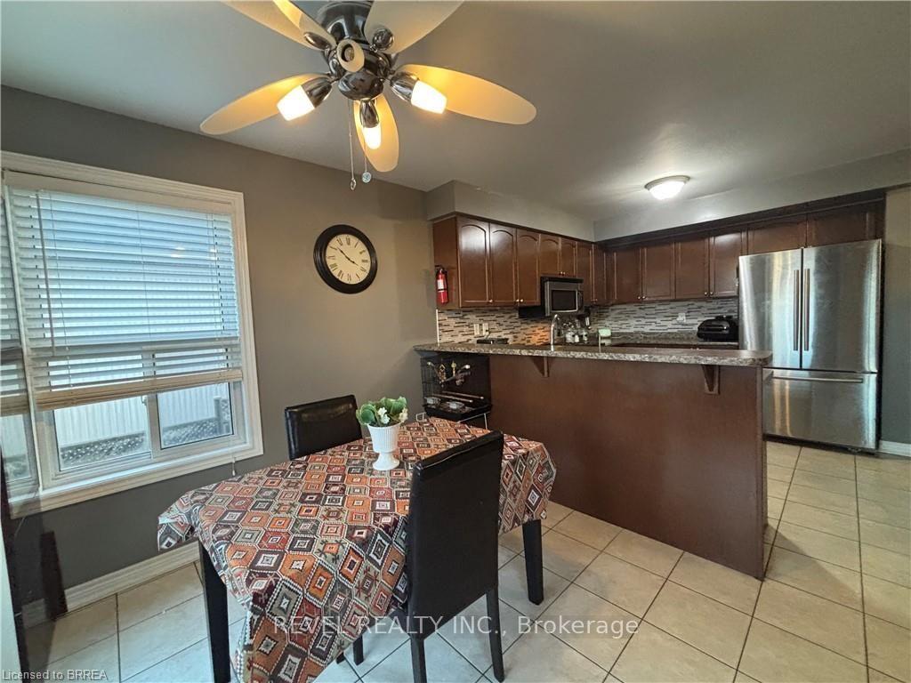 Photo 8 of 252 Berry Street, Shelburne — HOMEH