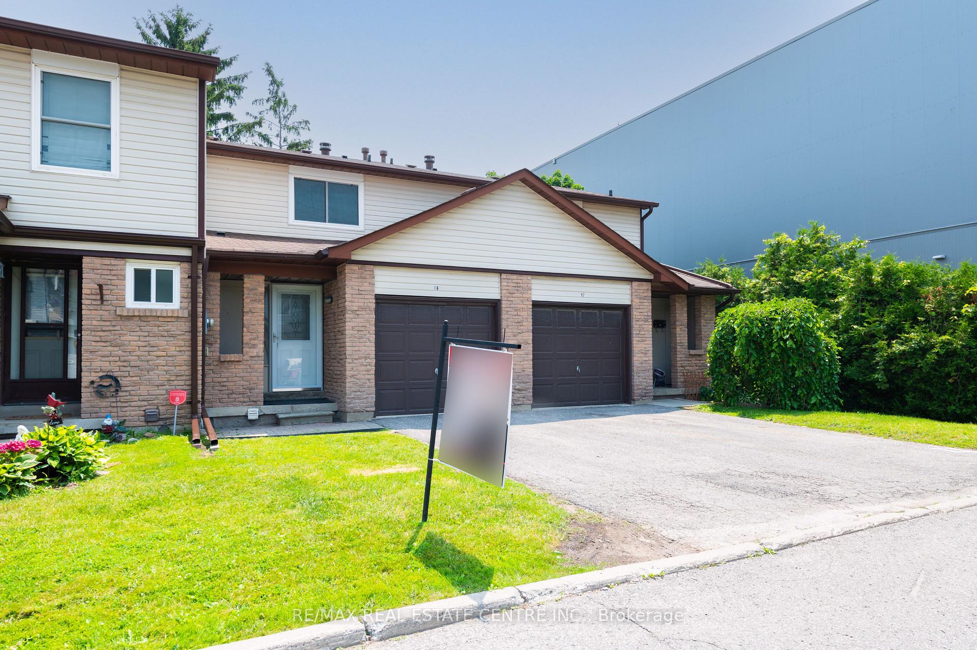 Photo 3 of Unit 16, 1330 Trowbridge Drive, Oshawa, Centennial — HOMEH