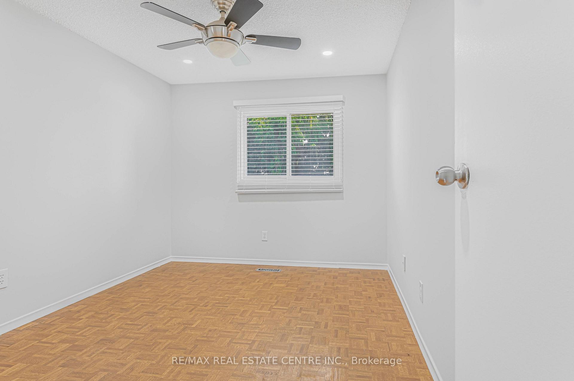 Photo 23 of Unit 16, 1330 Trowbridge Drive, Oshawa, Centennial — HOMEH