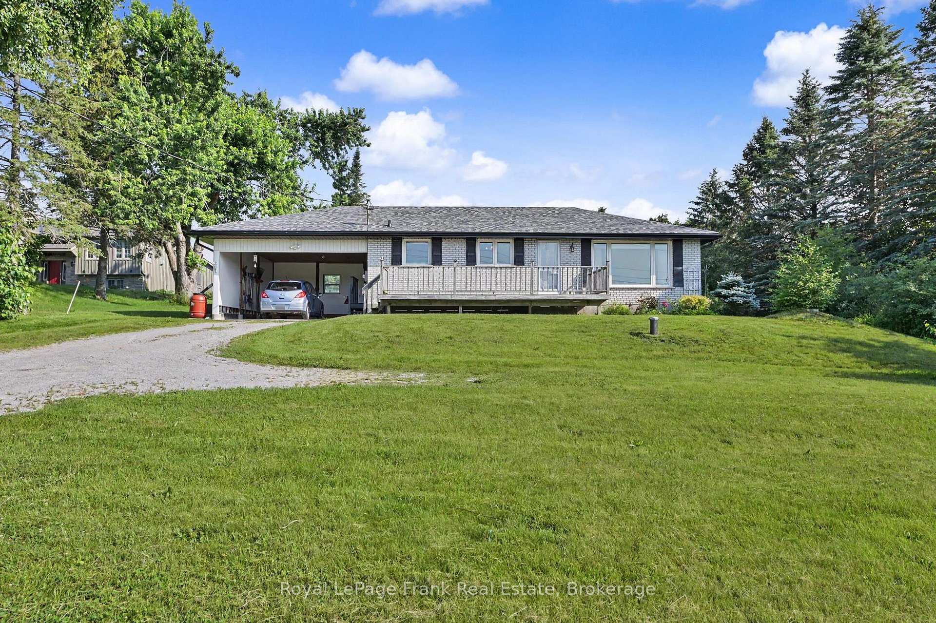 Photo 5 of 1834 7th Line, Selwyn — HOMEH