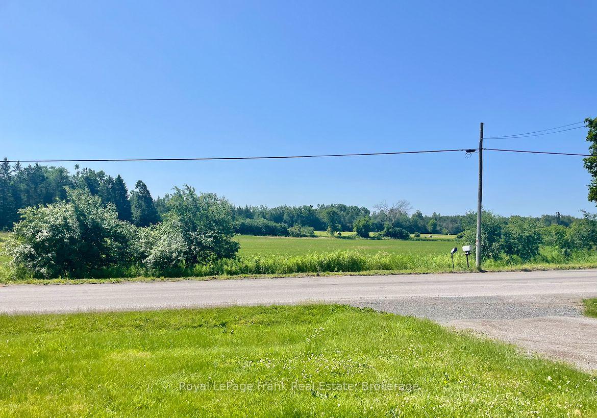 Photo 42 of 1834 7th Line, Selwyn — HOMEH