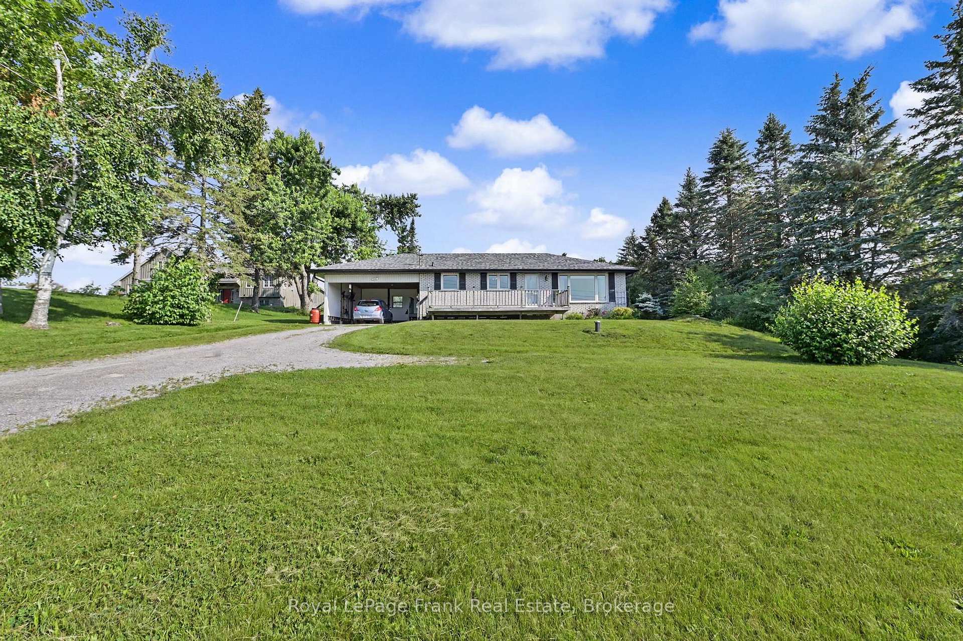 Photo 7 of 1834 7th Line, Selwyn — HOMEH