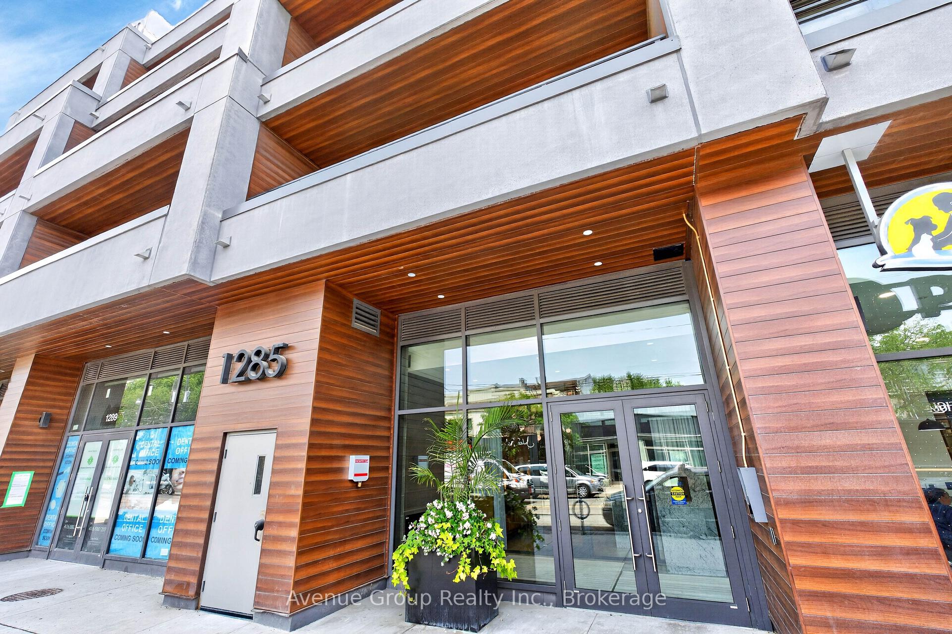 Photo 2 of Unit TH58, 1285 Queen Street E, Toronto, Greenwood-Coxwell — HOMEH