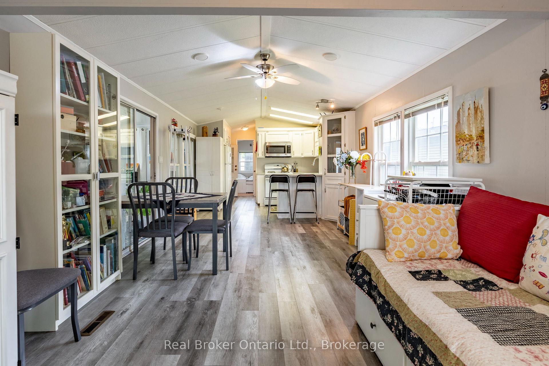 Photo 7 of Unit 236, 580 Beaver Creek Road, Waterloo, Columbia Forest — HOMEH