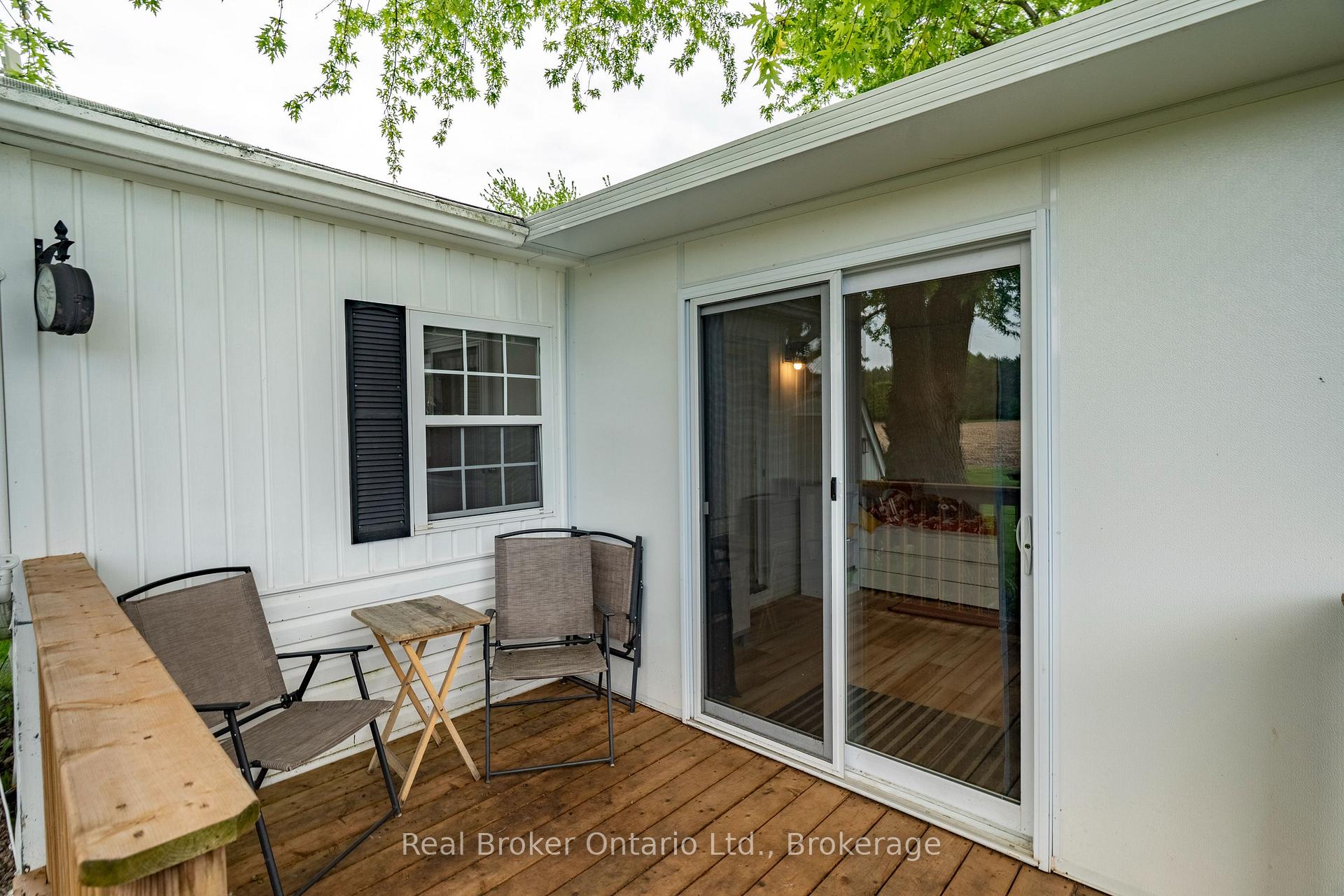 Photo 18 of Unit 236, 580 Beaver Creek Road, Waterloo, Columbia Forest — HOMEH