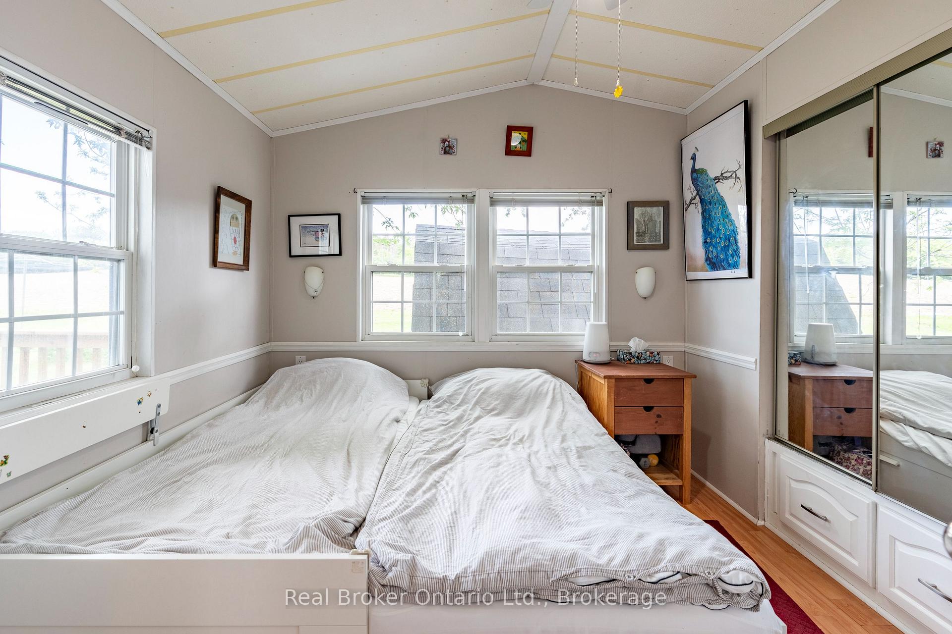 Photo 14 of Unit 236, 580 Beaver Creek Road, Waterloo, Columbia Forest — HOMEH