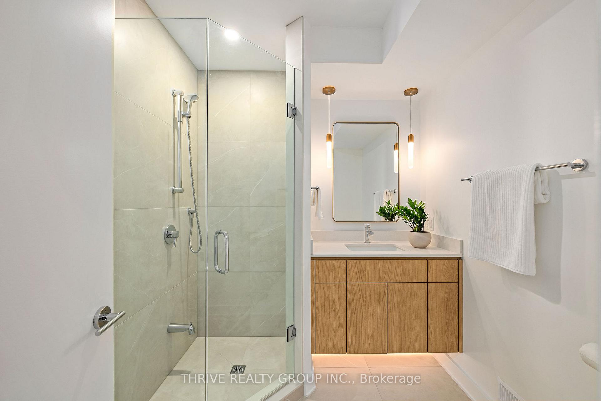 Photo 41 of 52 Birchmount Walk, London, South L — HOMEH