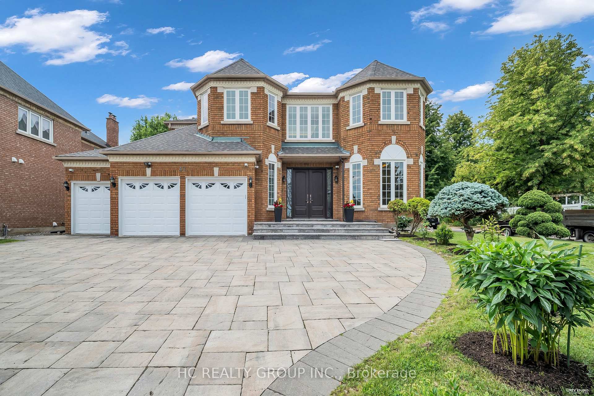Front of 47 Hillhurst Drive