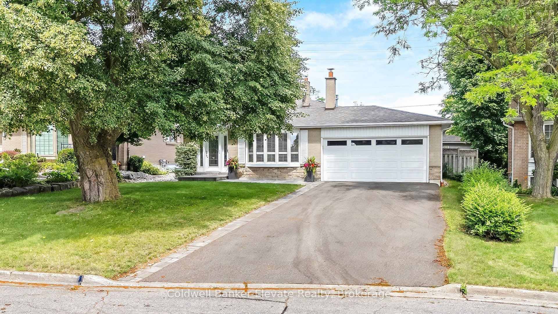 Photo 1 of 37 Fleance Drive, Markham, Royal Orchard — HOMEH