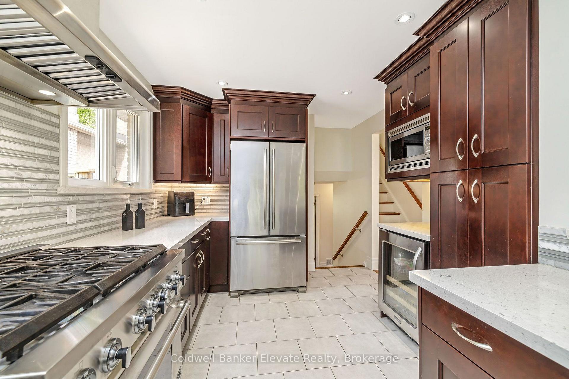 Photo 6 of 37 Fleance Drive, Markham, Royal Orchard — HOMEH