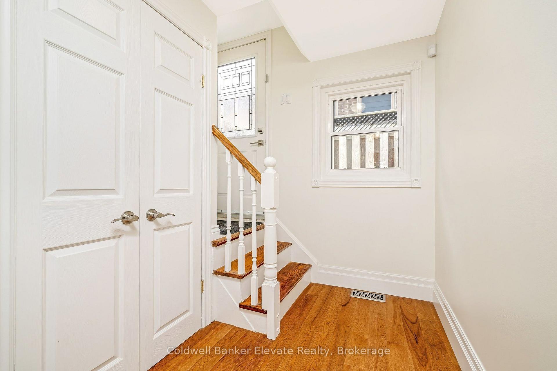 Photo 18 of 37 Fleance Drive, Markham, Royal Orchard — HOMEH
