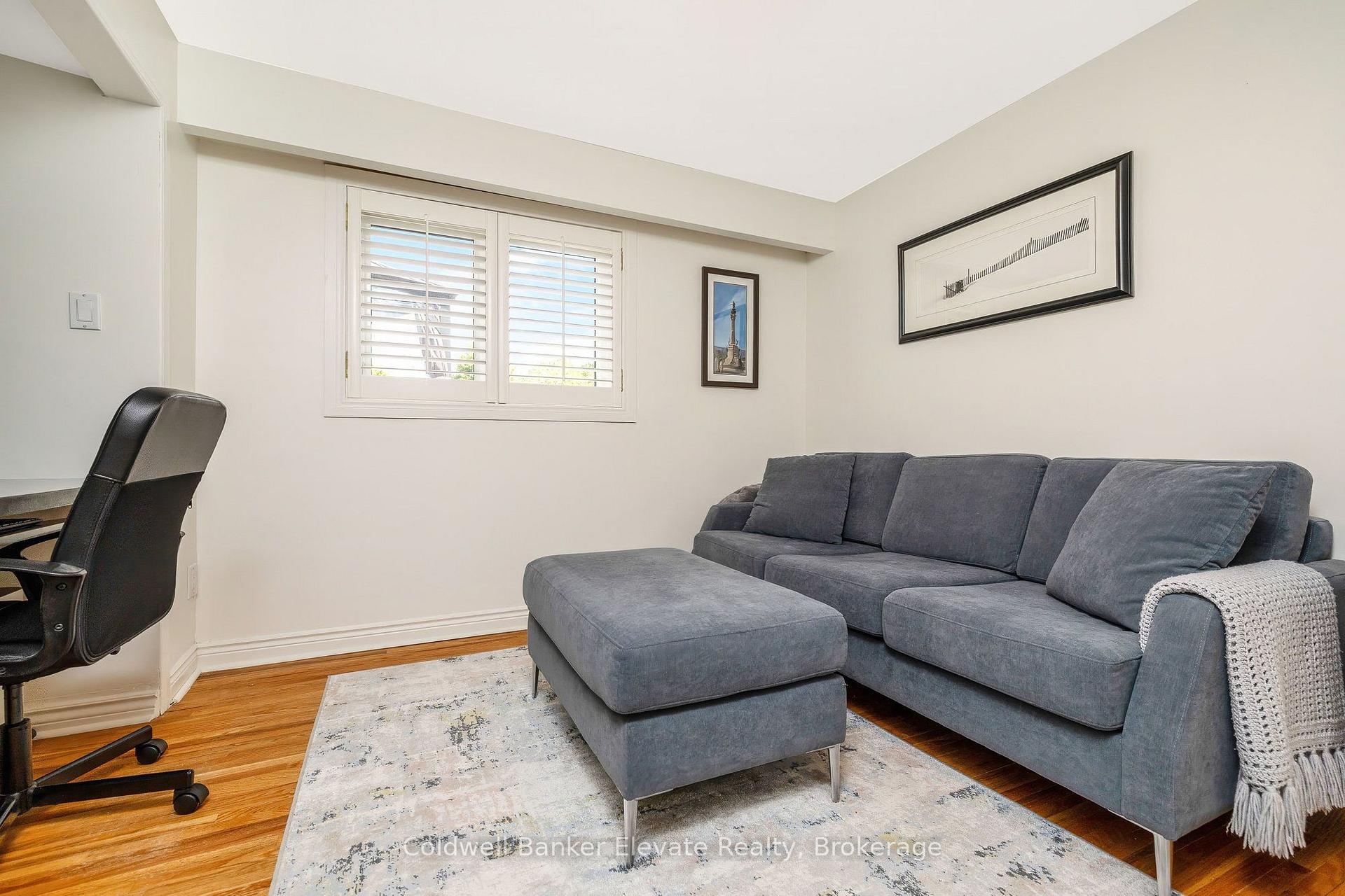 Photo 20 of 37 Fleance Drive, Markham, Royal Orchard — HOMEH