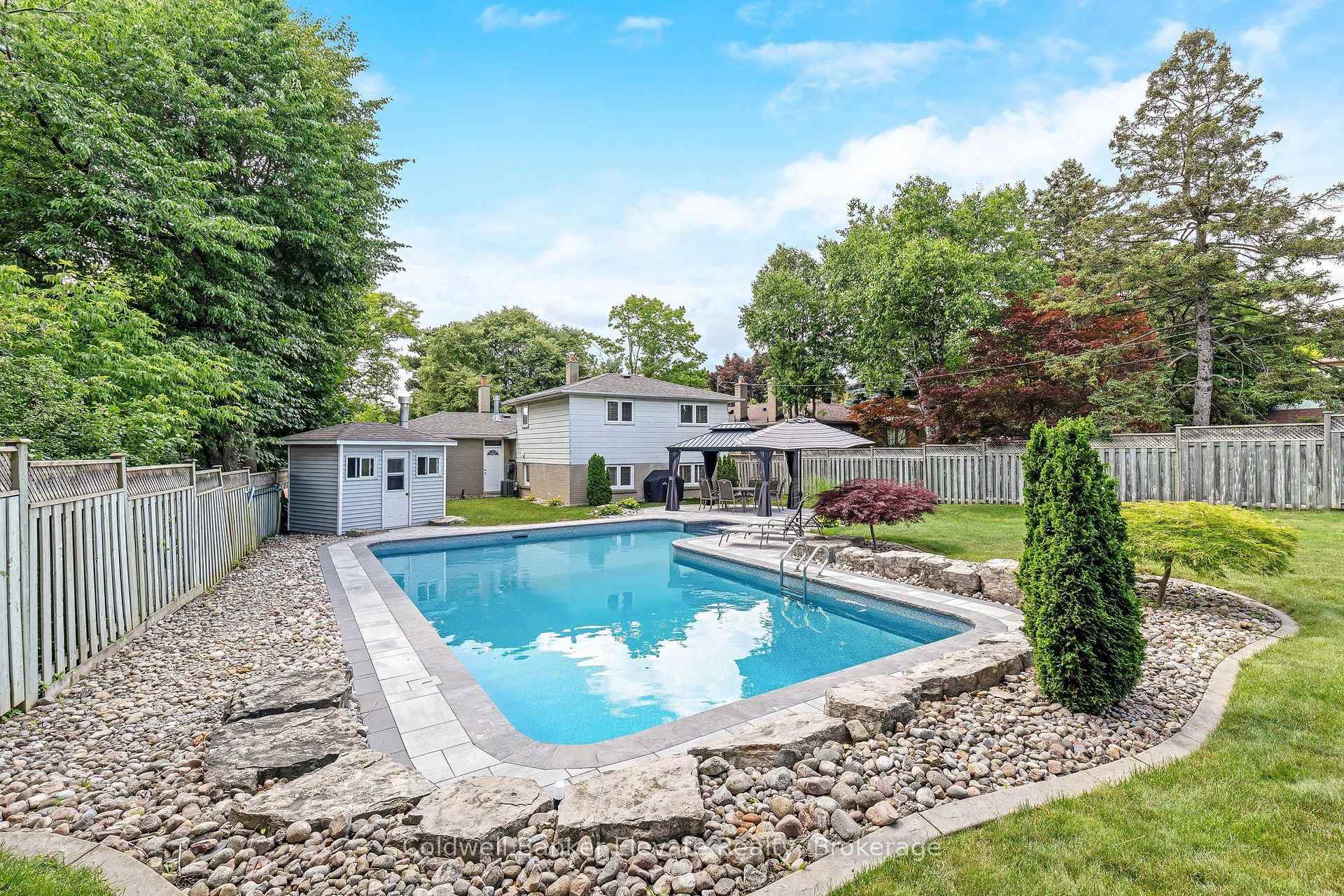 Photo 33 of 37 Fleance Drive, Markham, Royal Orchard — HOMEH