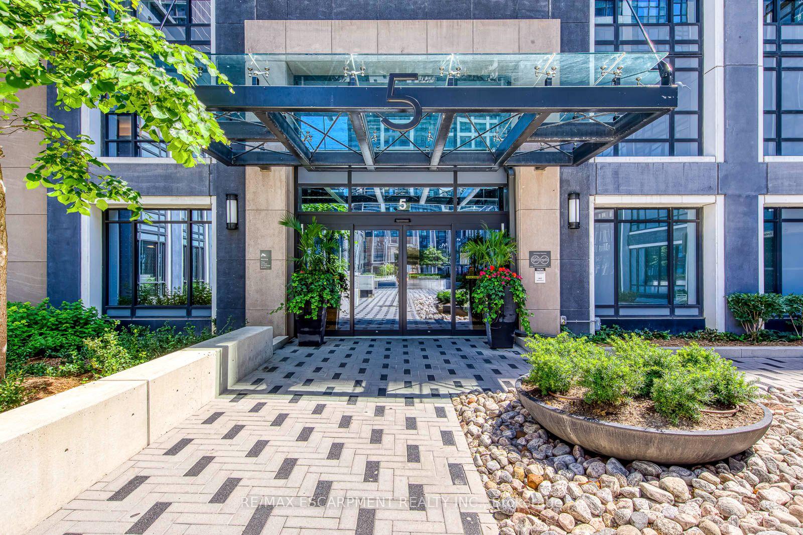 Photo 3 of Unit 2832, 5 Mabelle Avenue, Etobicoke, Islington-City Centre West — HOMEH