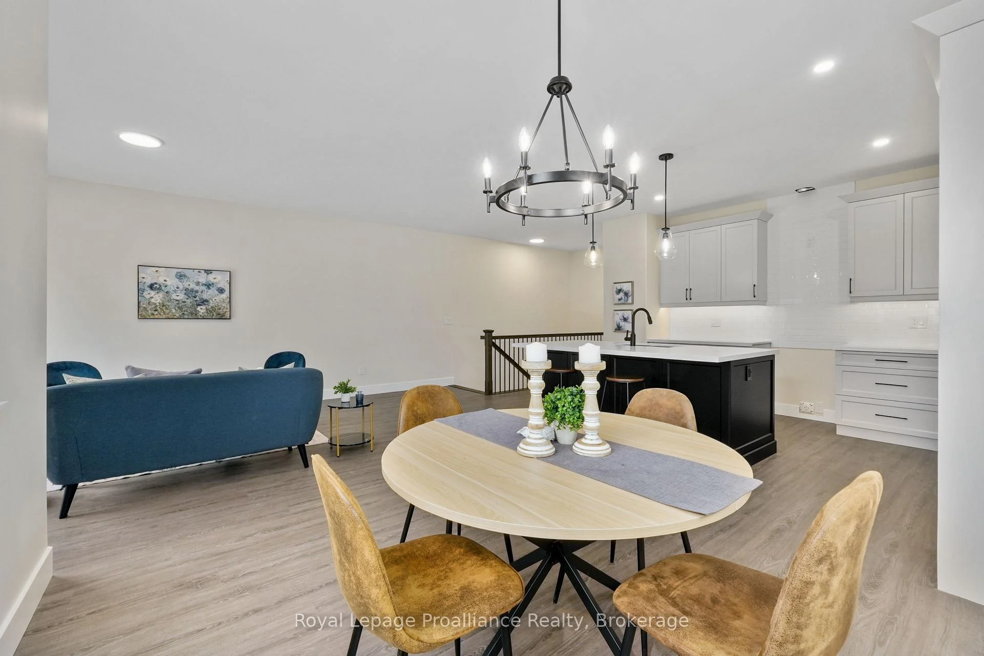 Photo 16 of 12 Greenfield Drive, Cramahe, Colborne — HOMEH