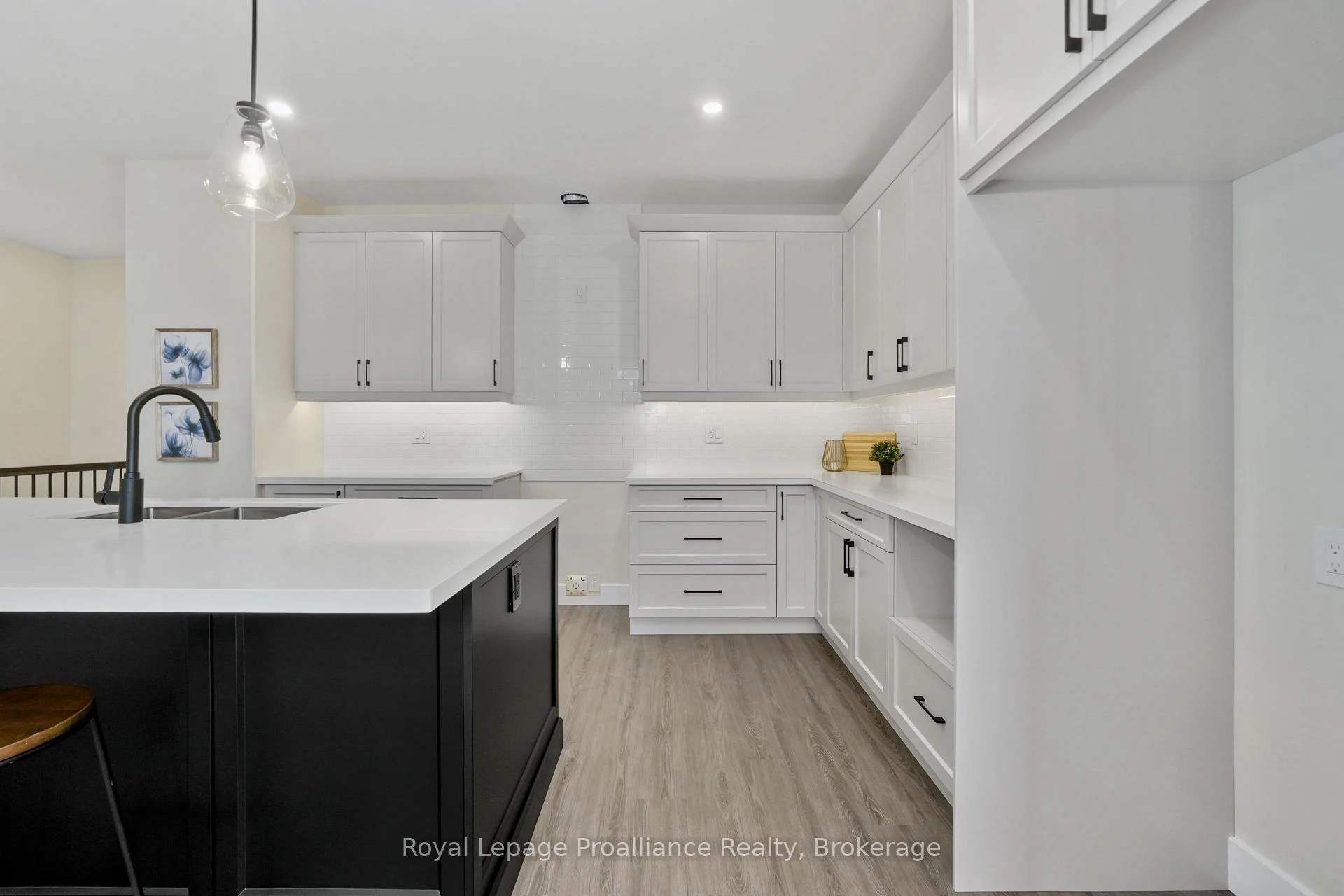 Photo 18 of 12 Greenfield Drive, Cramahe, Colborne — HOMEH