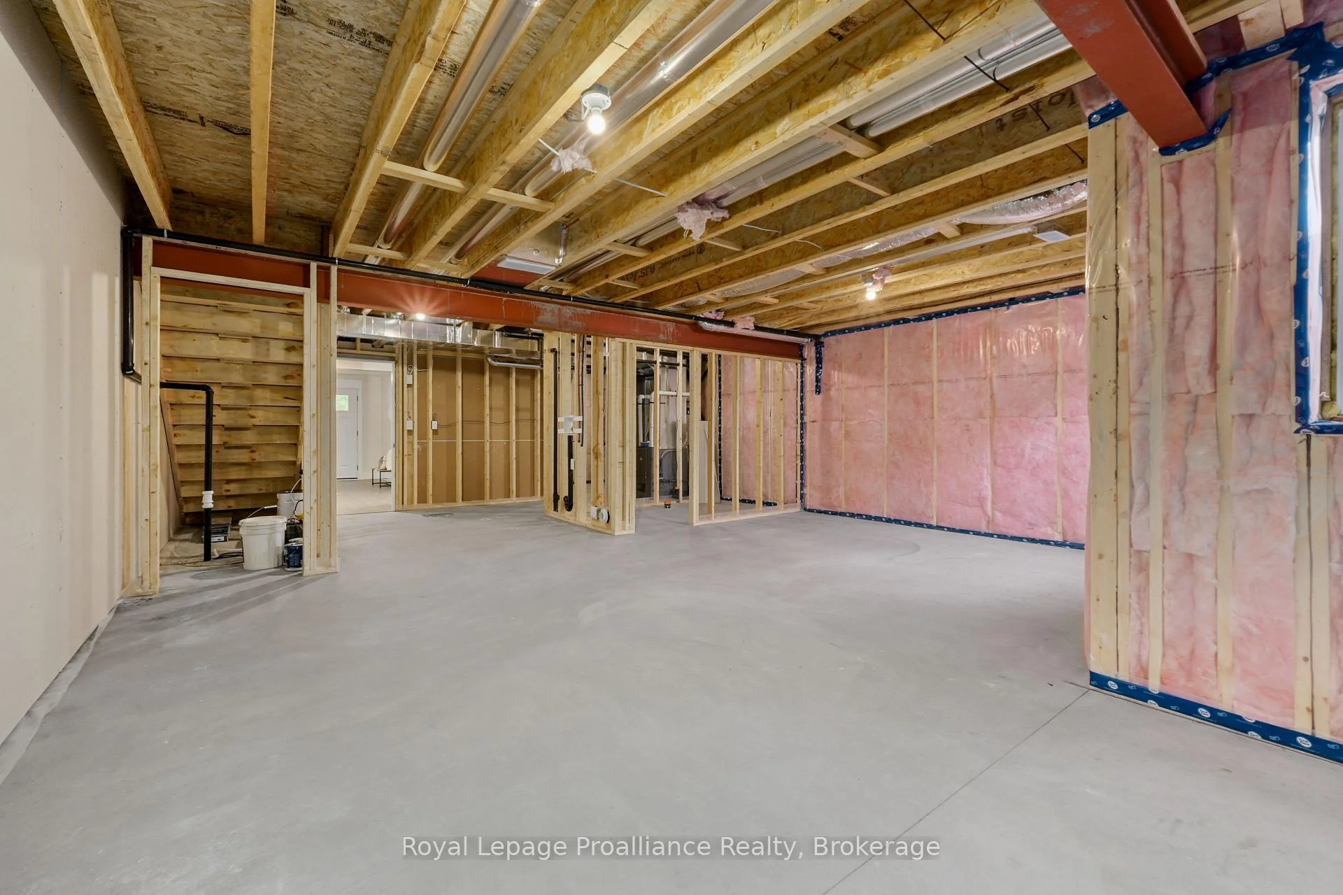 Photo 35 of 12 Greenfield Drive, Cramahe, Colborne — HOMEH