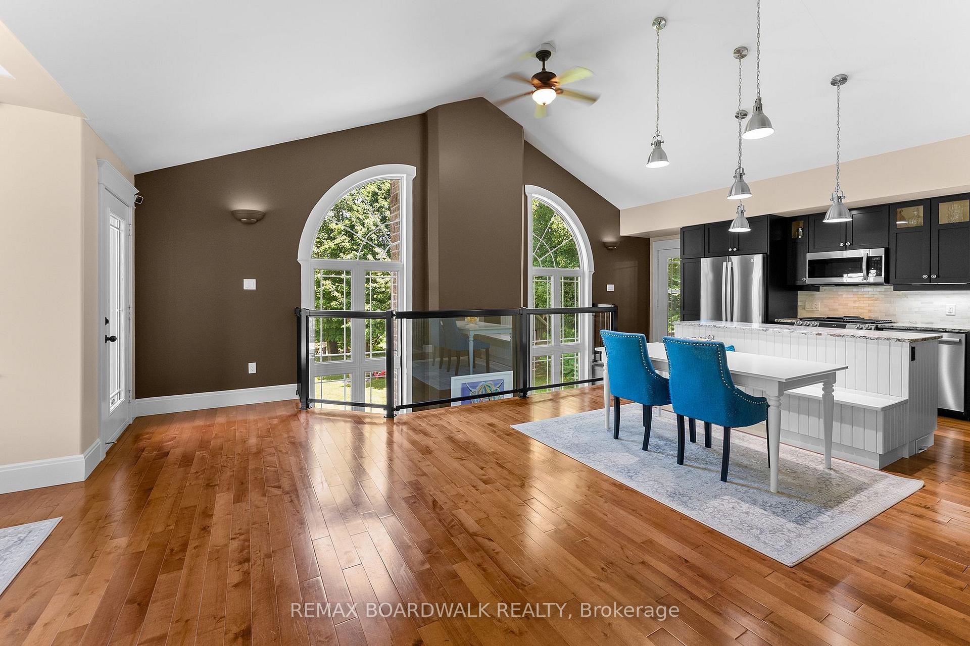 Photo 4 of 4844 Mohrs Road, Ottawa, Kinburn — HOMEH