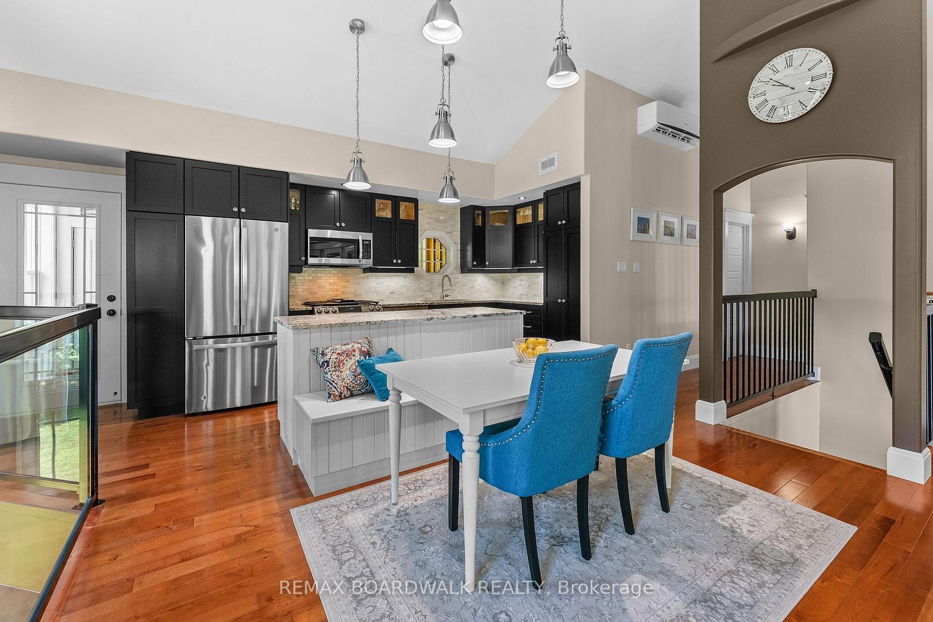 Photo 5 of 4844 Mohrs Road, Ottawa, Kinburn — HOMEH