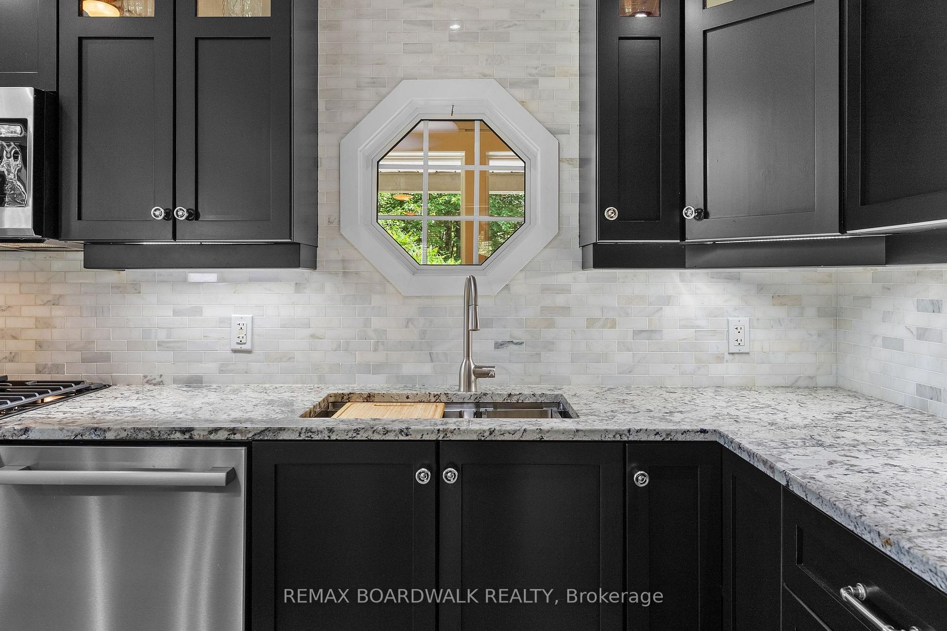 Photo 15 of 4844 Mohrs Road, Ottawa, Kinburn — HOMEH