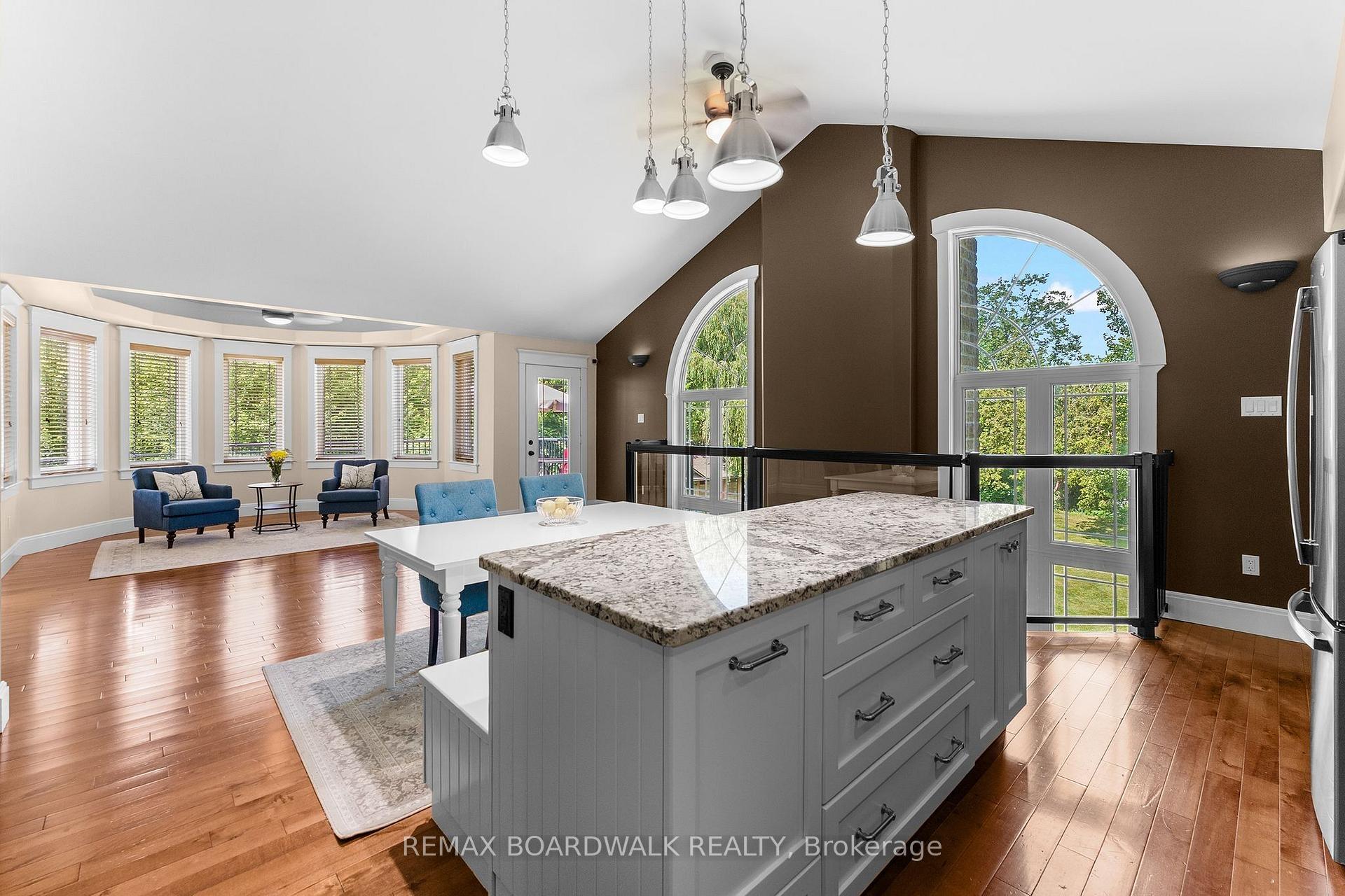 Photo 17 of 4844 Mohrs Road, Ottawa, Kinburn — HOMEH