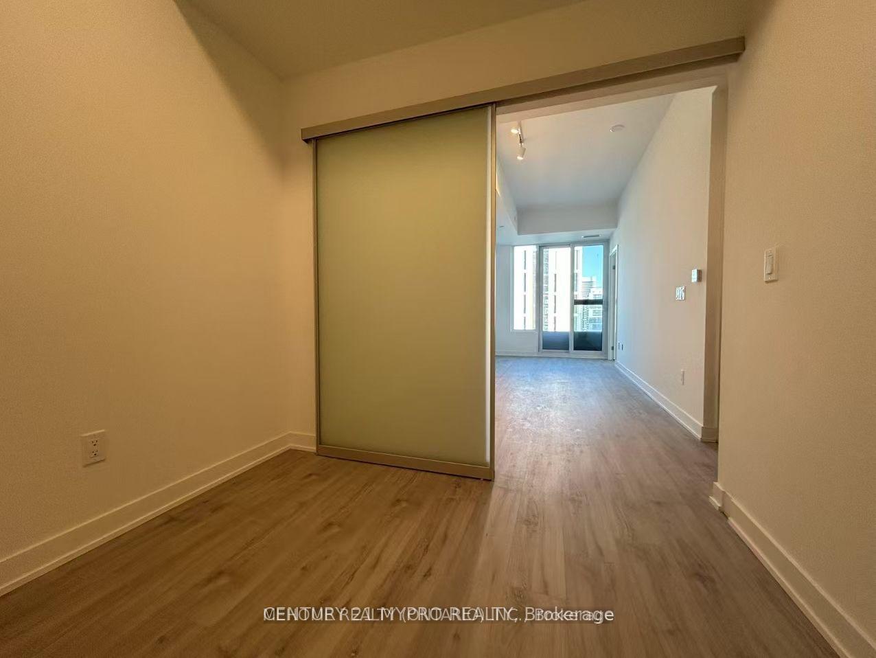 Photo 8 of Unit 3105, 252 Church Street, Toronto, Church-Yonge Corridor — HOMEH