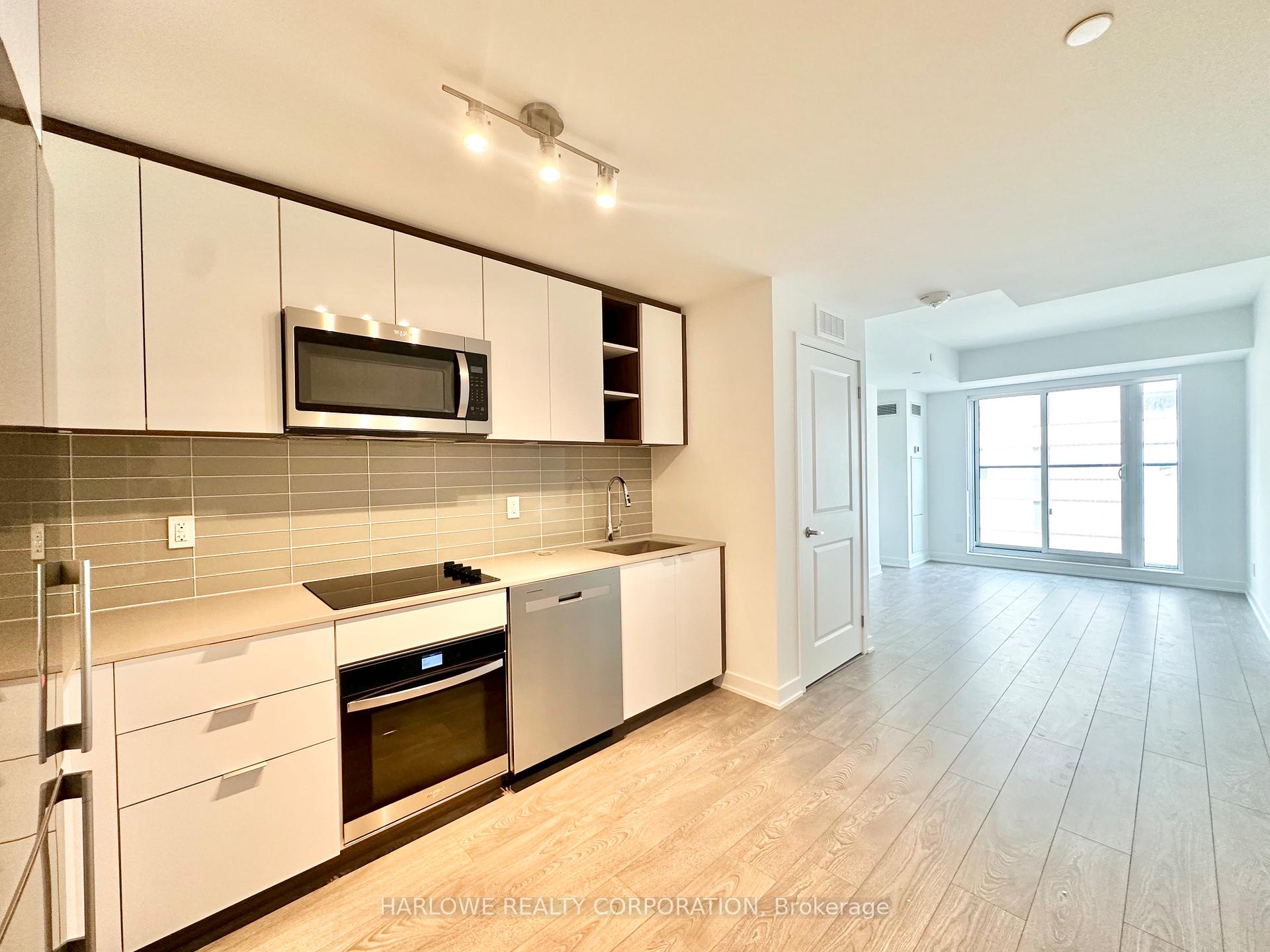 Front of Unit 505, 543 Richmond Street W