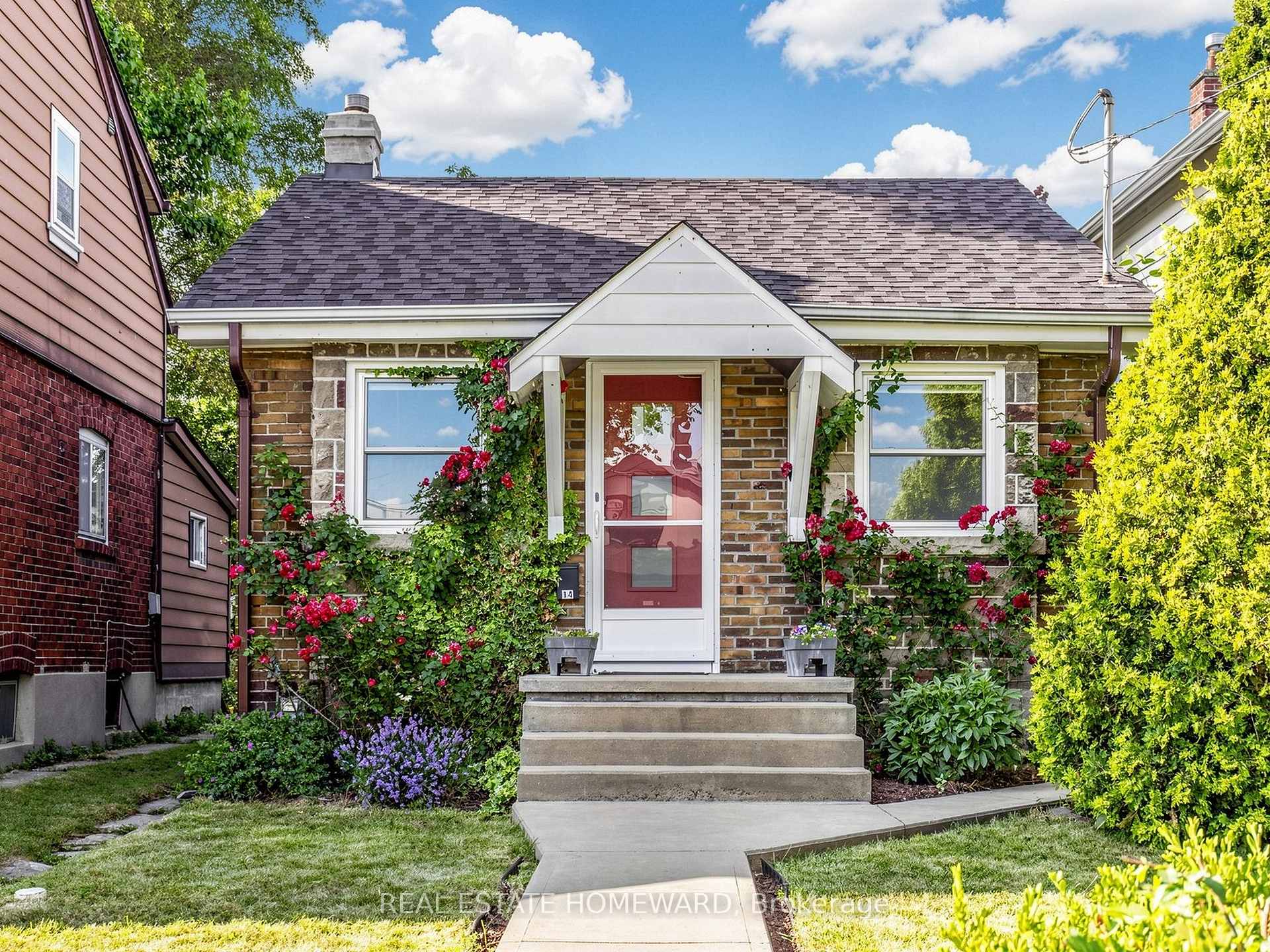 Front of 14 Beachdale Avenue