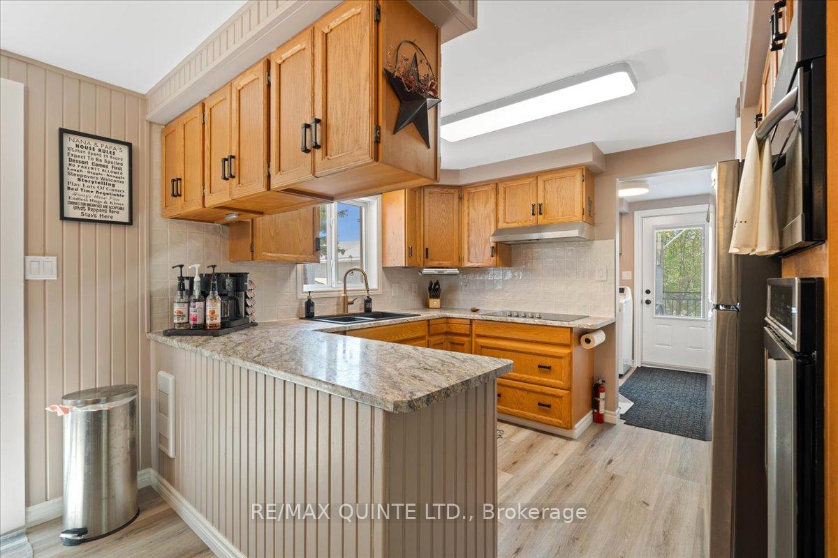 Photo 17 of 19 County Rd 18, Prince Edward County, Athol Ward — HOMEH