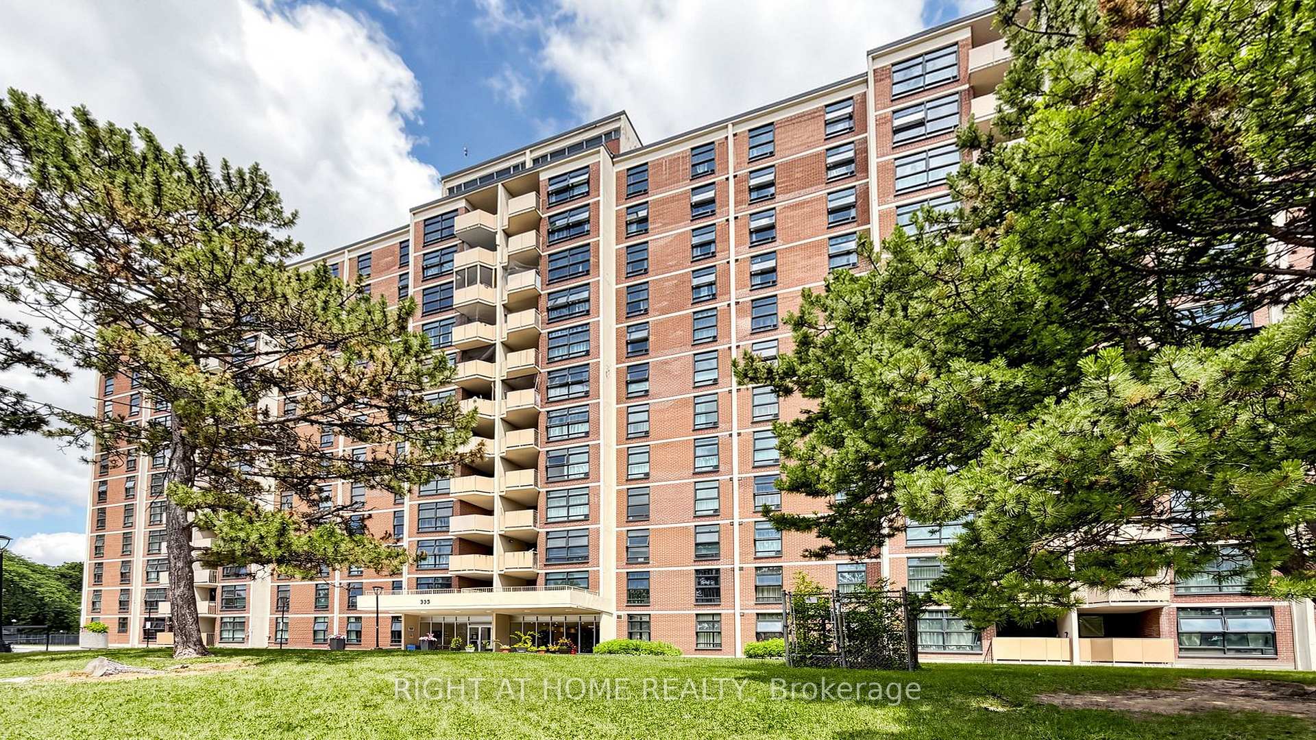 Front of Unit 1201, 335 Driftwood Avenue